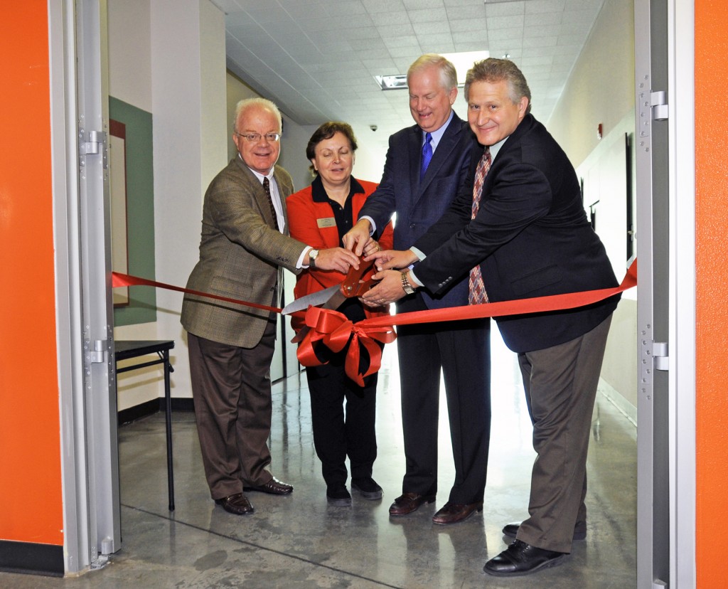 El Paso Ribbon Cutting