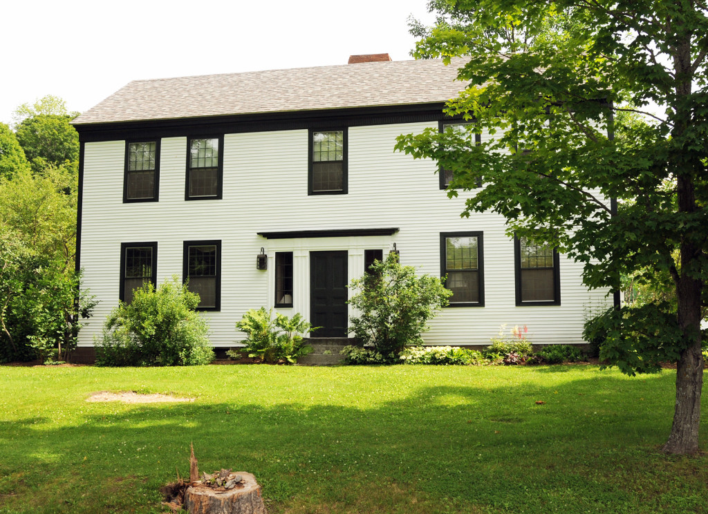 Smith family home, Norwich, Vermont. Photo by Kenneth Mays.