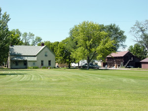 View of the Roueche home and barn (2001). Photo by Kenneth Mays.