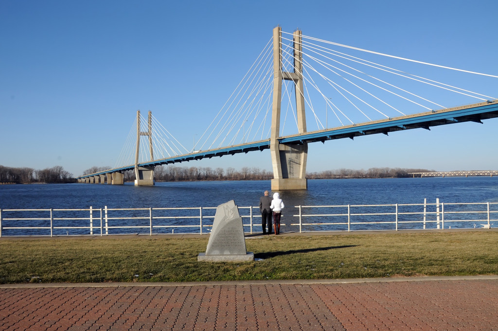 The Mississippi River at Quincy, IL looking toward Missouri. Monument to the citizens of Quincy is seen in the foreground. Photo by Kenneth Mays