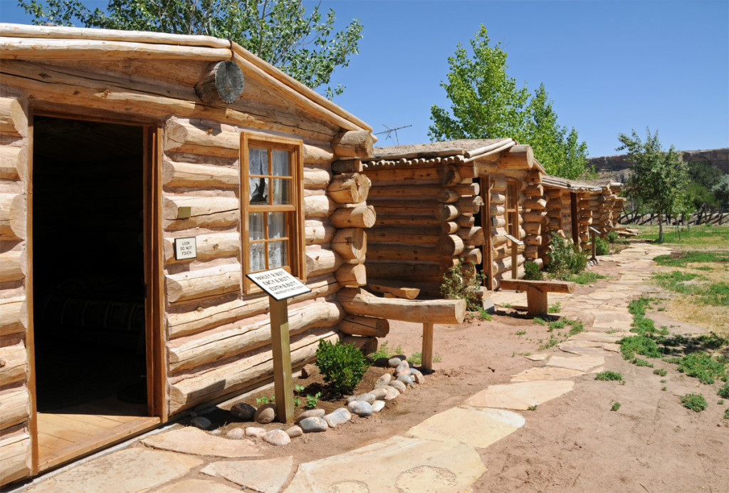 Cabins in the recreated Bluff Fort. Photo by Kenneth Mays.