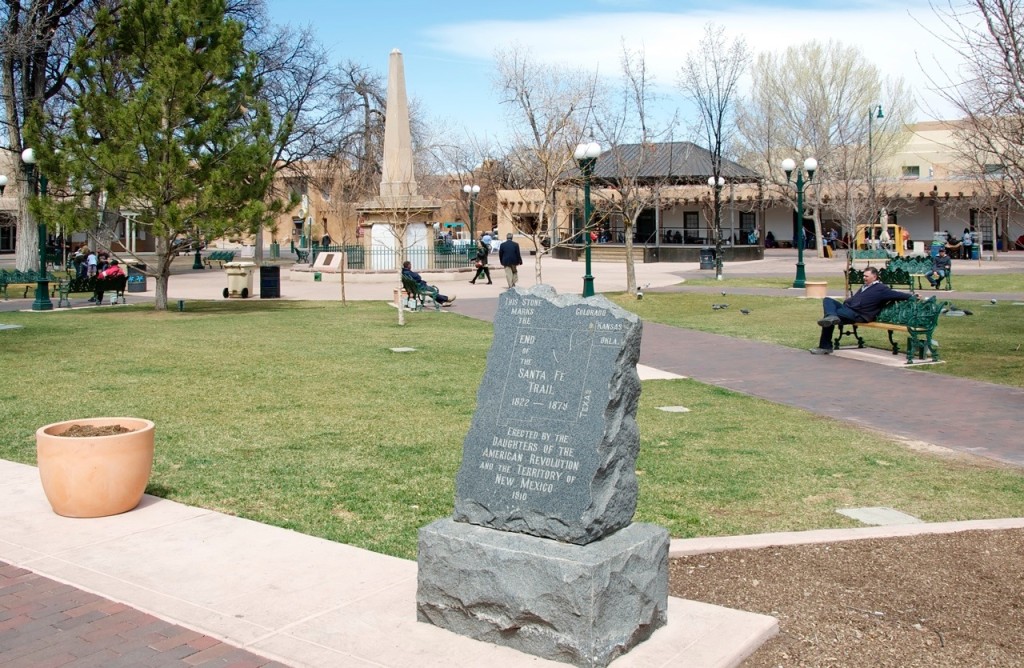 A historical marker in the town square interprets the importance of Santa Fe. Photo by Kenneth Mays.
