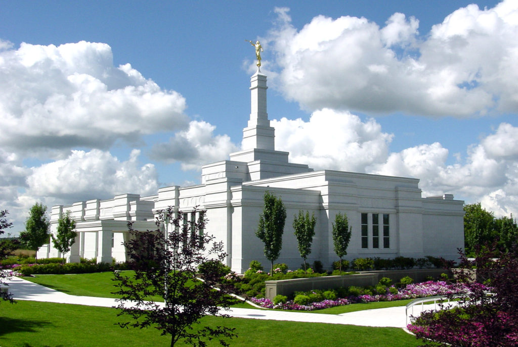 Palmyra, New York Temple. Photo by Kenneth Mays.