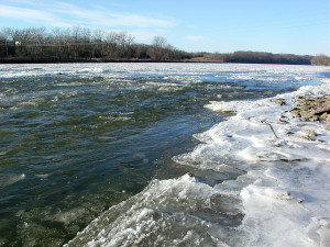 Des Moines River at Bonaparte, Van Buren County, Iowa. Photo by Kenneth Mays.